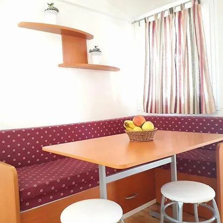 ホリデーパーク Camp Šibuljina