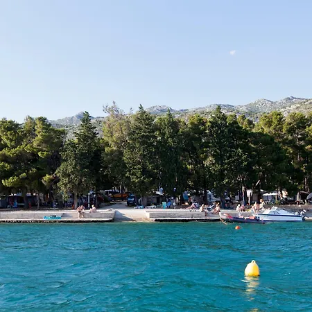 Parque de vacaciones Camp 2*