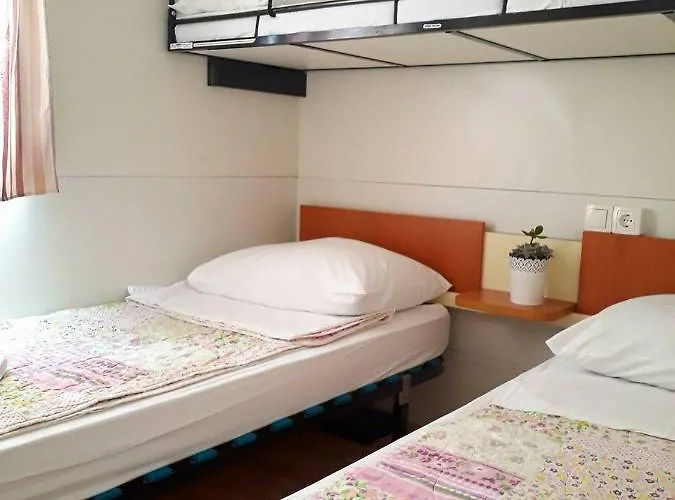 Tatil parkı Camp 2*
