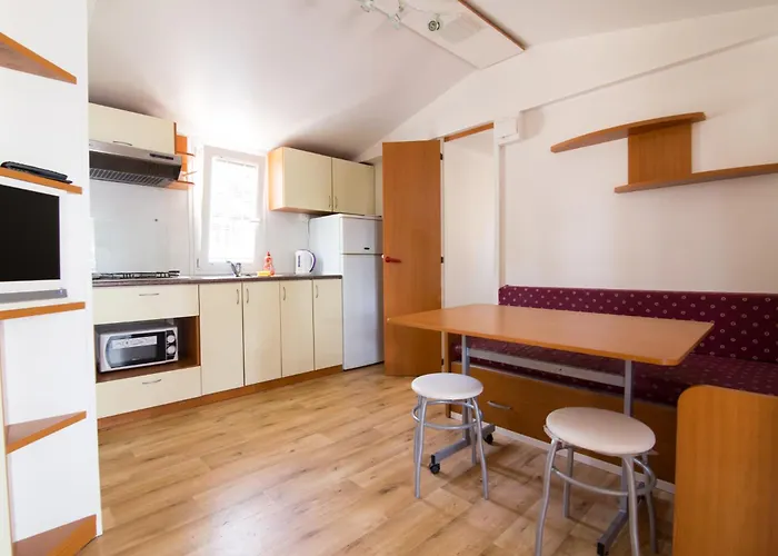 Camp ホリデーパーク Šibuljina