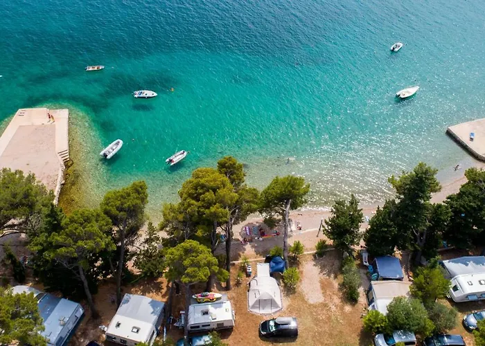 Camp Tatil parkı 2*